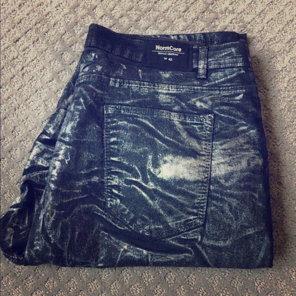 Norm-Core - Picture 4 of 8